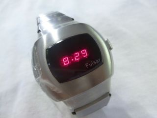 Vintage Men ' s Pulsar P3 LED Digital Watch Stainless Steel Dot Display 2