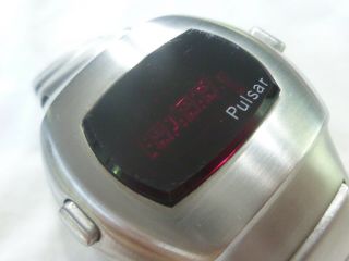 Vintage Men ' s Pulsar P3 LED Digital Watch Stainless Steel Dot Display 9