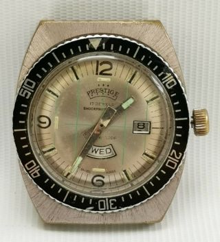Vintage 1970s Prestige Swiss Made 17 Jewel Day Date Gents Diving Wrist Watch