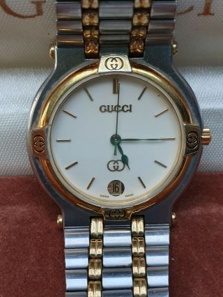 Classic Vintage Mens Gucci 9000m Watch