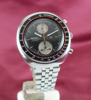 Seiko Ufo Chronograph 6138 - 0011 Watch.  Day/date (english/kanji).  Ca April 1977
