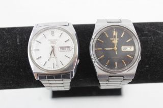2 X Vintage Gents Seiko 5 Day / Dates Wristwatches Automatic
