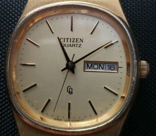 Vintage Citizen Quartz Gold Tone Men ' s Watch Needs Battery. 2
