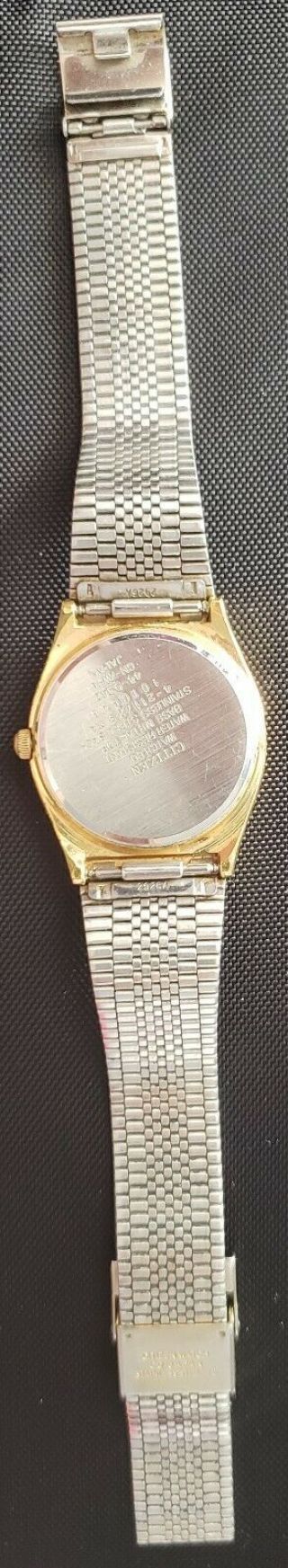 Vintage Citizen Quartz Gold Tone Men ' s Watch Needs Battery. 3
