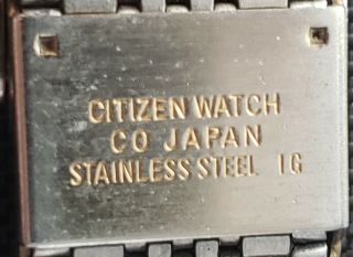 Vintage Citizen Quartz Gold Tone Men ' s Watch Needs Battery. 5