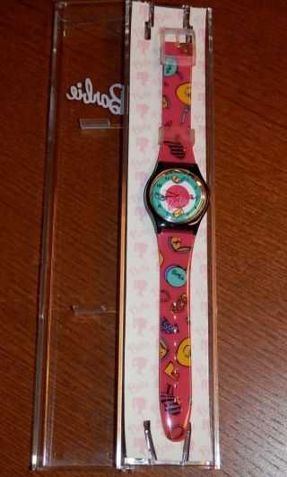 1995 / Mattel Inc.  Barbie Multicolor Plastic Round Face Wrist Watch W/ Case