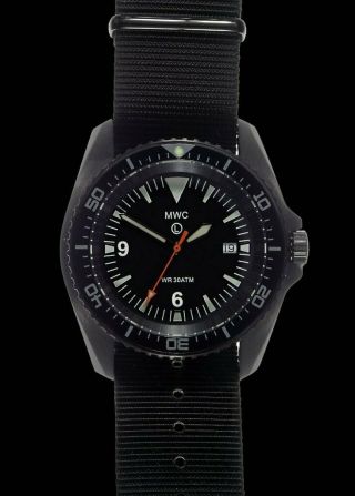 Mwc 1000ft Wr 12 Hour Dial Military Divers Watch In Pvd Steel Case (automatic)