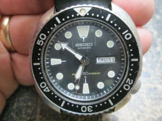 Mens Seiko Automatic Stainless Steel Divers Black Dial 150 Meters Running Watch