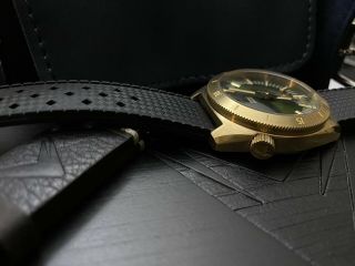 Ventus Northstar N - 7 Forest Green Heritage Diver Automatic NH35 Brass Sapphire 6