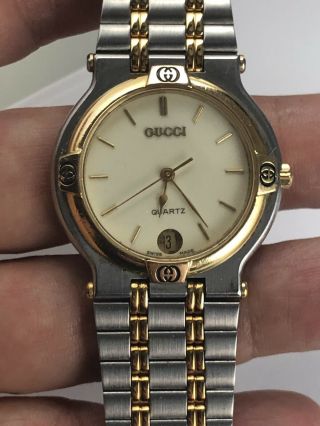 Authentic Gucci Mens Wrist Watch 9000m Stainless Steel & Gold 2 Tone Bracelet