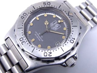 Tag Heuer 3000,  Professional 200m,  Middle Diver,  Silver Gray