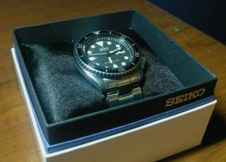 Seiko SKX007 Brushed Stainless Steel Automatic Wrist Watch for Men 3