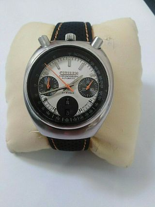 Vintage Reloj Citizen Bullhead Chronograph Cal.  8110.  Dial Panda,  AÑos 70