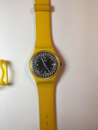 1984 Vintage Swatch Watch GJ400 Yellow Racer Exc with Guard 3