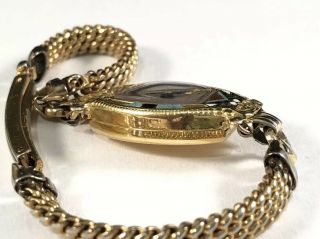Vintage 1920s 1930s Art Deco 18K Yellow Gold Enamel Unknown Ladies Wrist Watch. 4