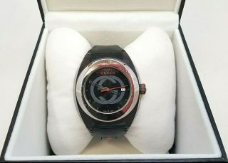 Gucci Sync - 137.  1 - Swiss Made - Quartz - Stainless Steel - Black - Mens Watch