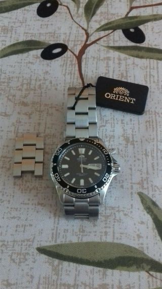 Orient Mako USA Sapphire Crystal.  Day/Date.  200m.  Diving Watch - 21J Auto 8