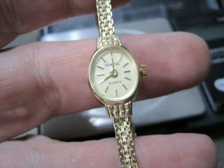 Geneve 14k 6.  6 Grams Yellow Gold Ladies Quartz Wrist Watch 7 " No Scrap