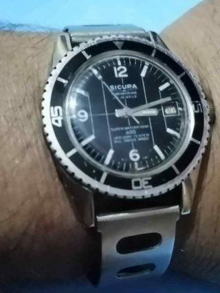 Rare vintage sicura by breitling 400 vacuum Mechanical diving watch 2