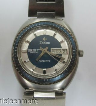 Vintage Zodiac Automatic Sst 36000 Day Date Watch Mens 862 951 Silver Blue 35mm