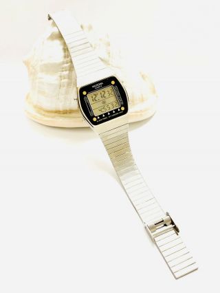 Vintage Microma Melody Men’s Lcd Alarm Chronograph Digital Wrist Watch (20429m)