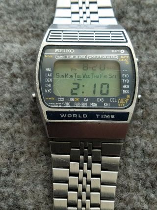 A Seiko A239 - 502a Lcd World Time In A Stainless Steel Case.