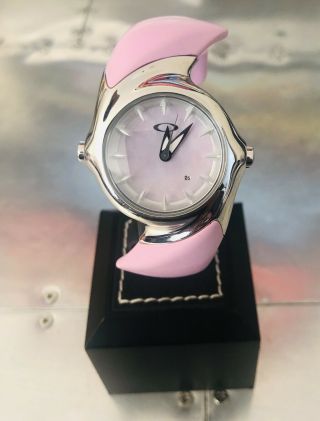 Oakley Crush 2.  5 Womens Watch Pink Band - Polished Case - Mother Of Pearl Face