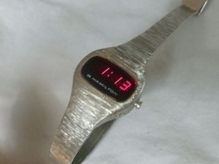 Rare Vintage Ladies Hamilton Led Dot Display Digital Watch Stainless