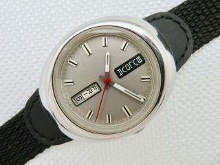 Mens Vintage Swiss Made 1970 Bulova Dual Date Automatic Wristwatch