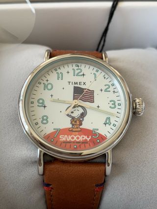 Timex Snoopy In Space X Peanuts White Dial/leather Strap In Hand