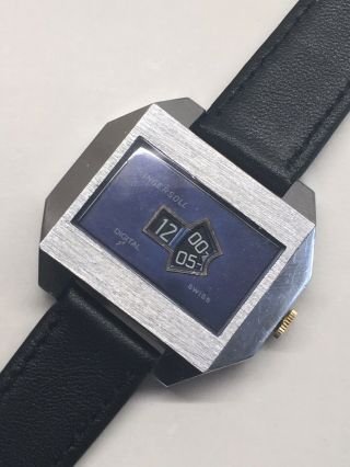Vintage 1970s Ingersoll Jump Hour Digital Mechanical Mens Watch Swiss 40mm