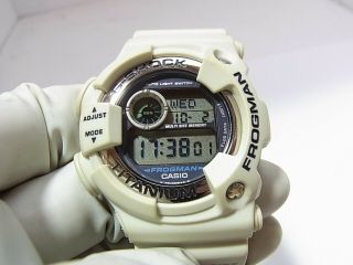 G - Shock Frogman Dw - 9900 Lg - 8jr Men In White Gray Titanium Diver 