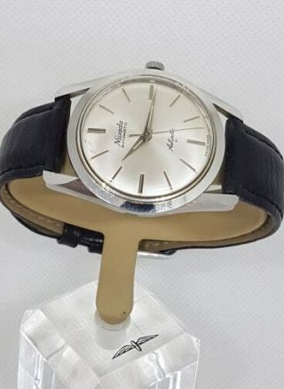 Vintage Nivada Antarctic Automatic Watch 21jewels Eta Cal.  2451 Swiss Made