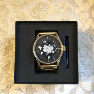 Nixon X Disney Sentry Ss Gold 42 Mm - Dust Up - Mickey Mouse 90th