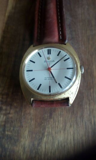 Vintage Mens Bulova Automatic Swiss Made Wrist Watch