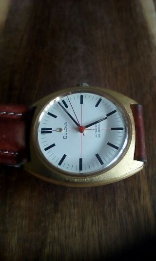 Vintage Mens Bulova Automatic Swiss Made Wrist Watch 2
