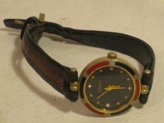 Vintage Gucci Wristwatch Ladies Watch Red & Black Enamel Round Quartz Movement