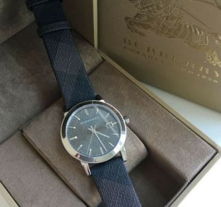 Burberry Men Unisex Leather Strap Nova Check Black Watch Swiss Bu9024