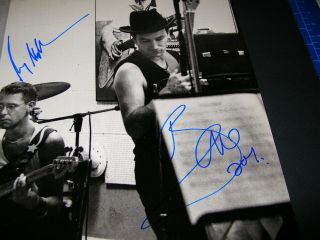 U2 signed RATTLE and HUM record album RARE BB KING signed 2