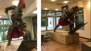 One Of A Kind Xbox Memorabilia.  10ft Marius Titus Statue From Ryse Son Of Rome