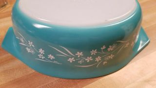 vintage pyrex turquoise casserole trailing vines,  HTF and rare 2