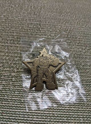 Blizzcon 2014 Raynor Gold Stars And & Stripes Blizzard Pin S1 Series 1