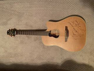 GARTH BROOKS Signed Autograph Guitar 2
