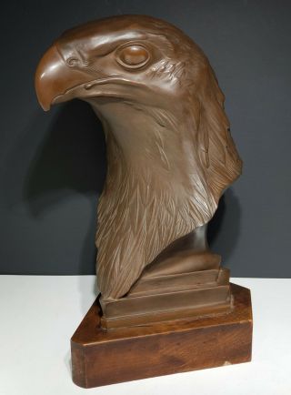 Large Meissen Stoneware Bottger Eagle Figurine by Paul Walther c 1924 - 33 2