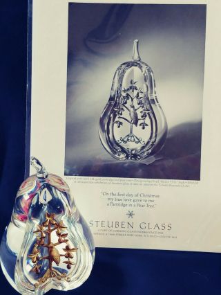 Steuben Glass Pear & 18k Gold " Partridge In A Pear Tree " By Lloyd Atkins 5 3/4 "