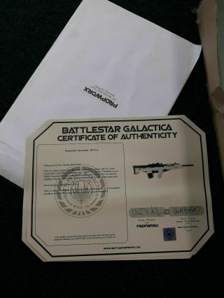Battlestar Galactica Screen PROP HONOR GUARD RIFLE Propworx WITH RARE 3