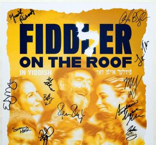 FIDDLER ON THE ROOF in Yiddish Cast Signed Poster 2