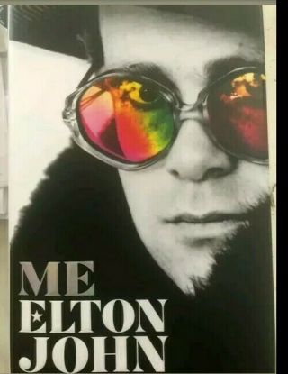 Signed Elton Johh Autograph Me Elton John Book.  Passed Quick Opinion Beckett.