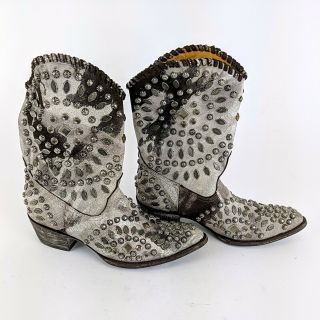 Miranda Lambert OLD GRINGO White Studded Detail Pointed Toe Boots Size 9 B 2