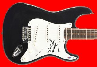 Mick Mars Motley Crue Authentic Signed Guitar Autograph Psa/dna S32995